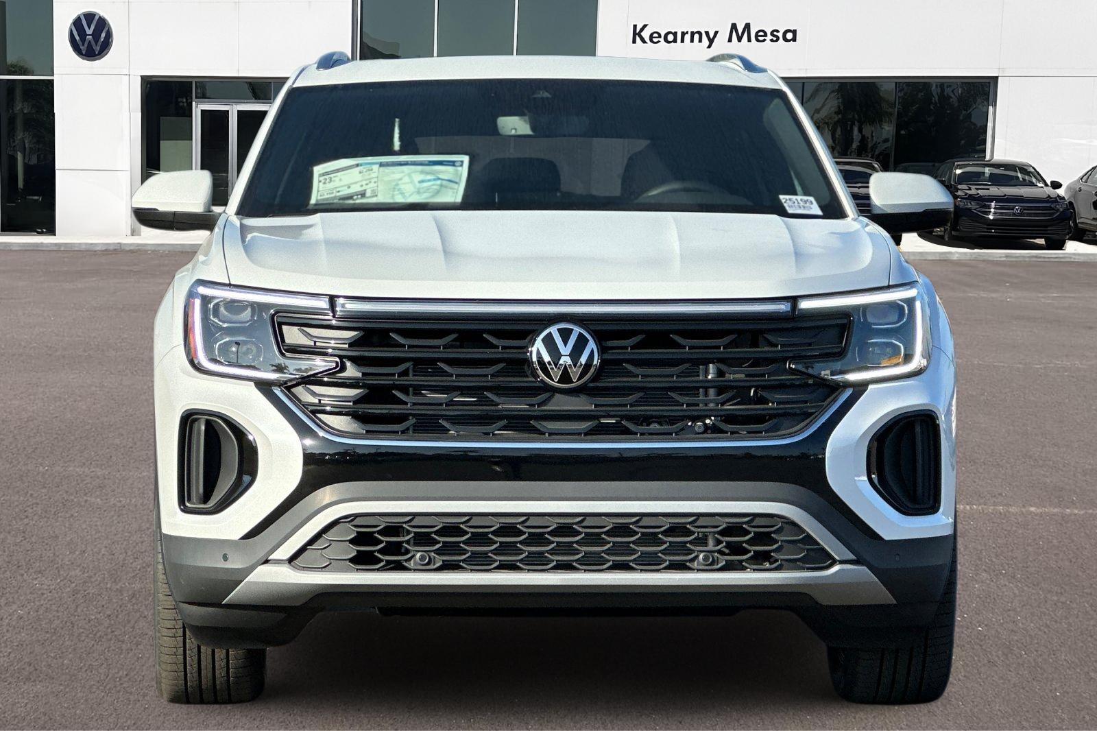 2026 Volkswagen Atlas Cross Sport SE Technology photo 7