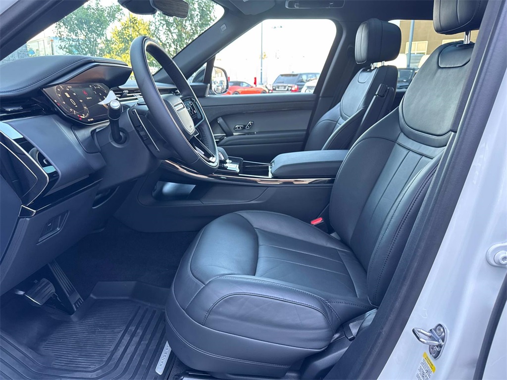 2024 Land Rover Range Rover Sport P400 Dynamic SE photo 16