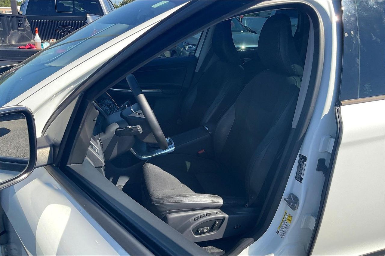 2017 Volvo XC60 T5 photo 15