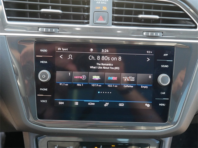 2022 Volkswagen Tiguan SE photo 27
