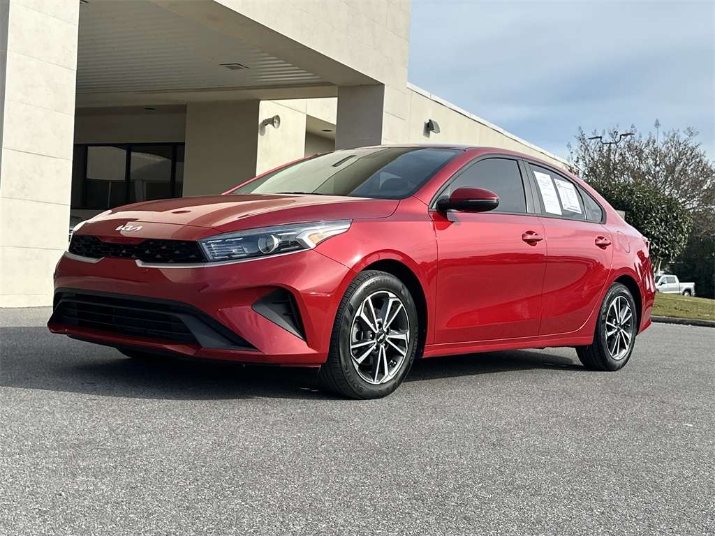 2023 Kia Forte LXS's photo