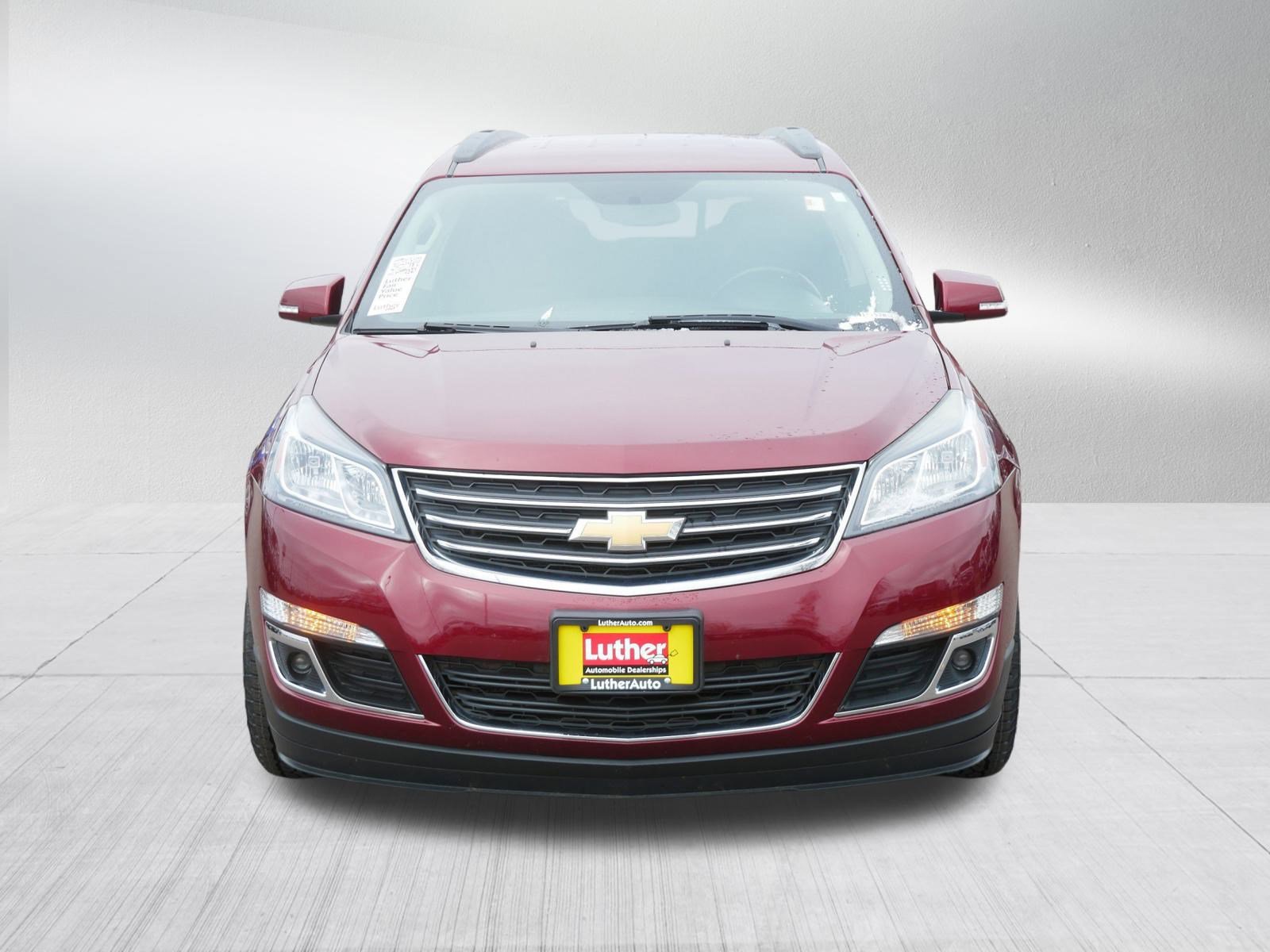 Used 2015 Chevrolet Traverse 1LT with VIN 1GNKVGKD3FJ145546 for sale in Cambridge, Minnesota