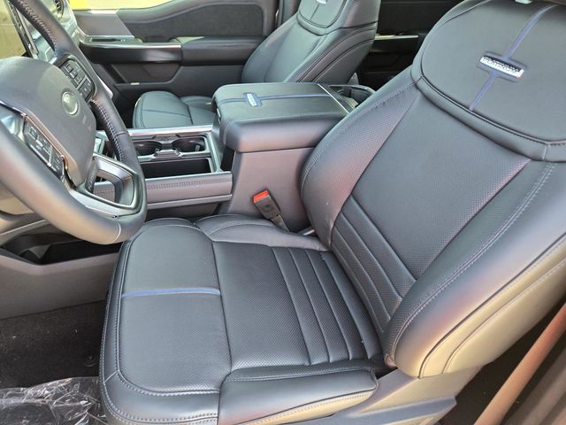 2026 Ford F-250 Platinum photo 24