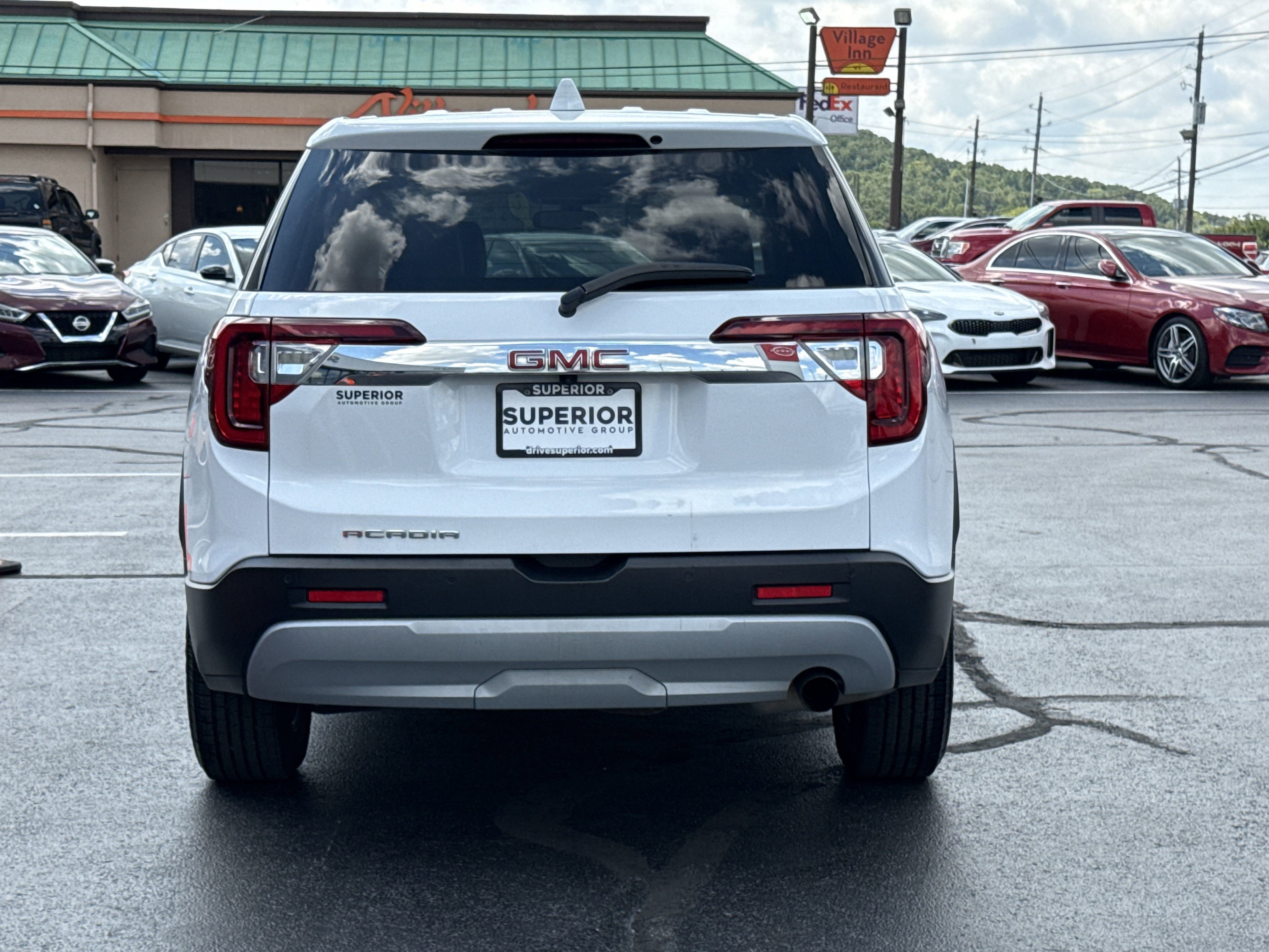 2020 Gmc Acadia SLE photo 3