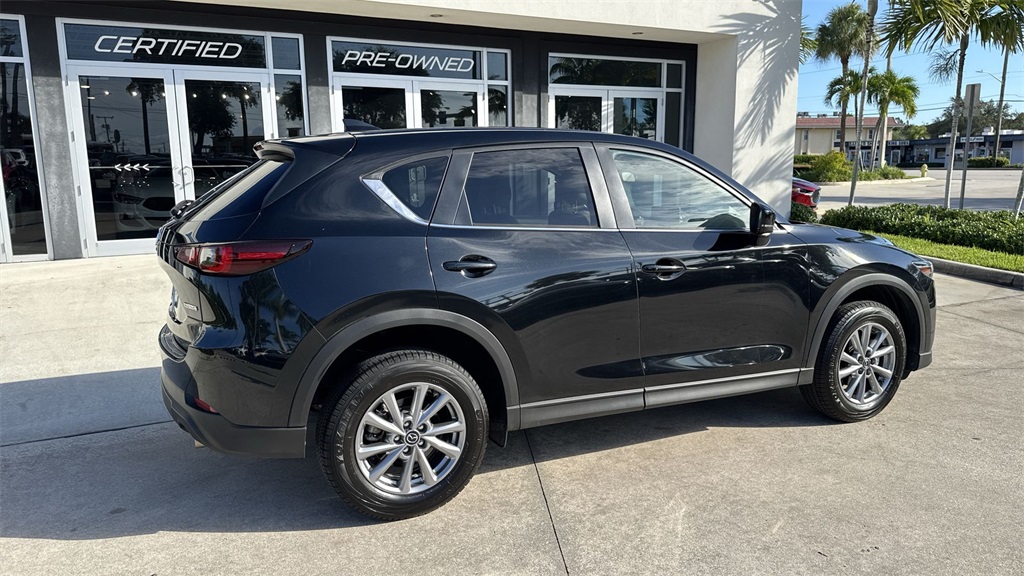 2023 Mazda CX-5 2.5 Select photo 3