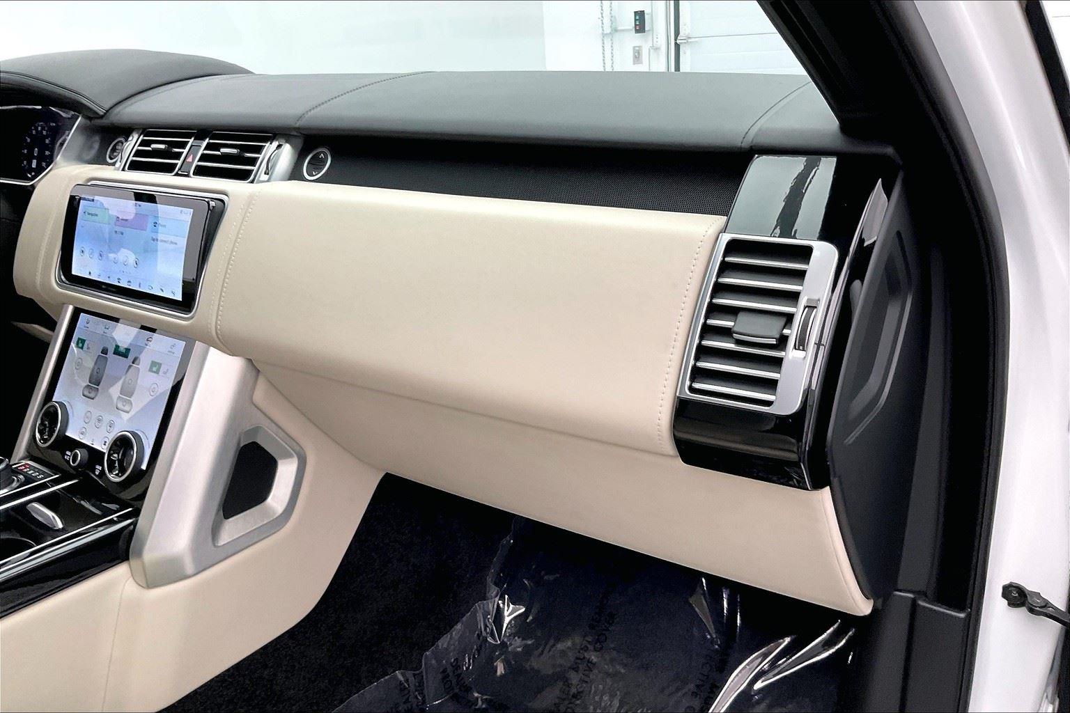 2021 Land Rover Range Rover Autobiography photo 10