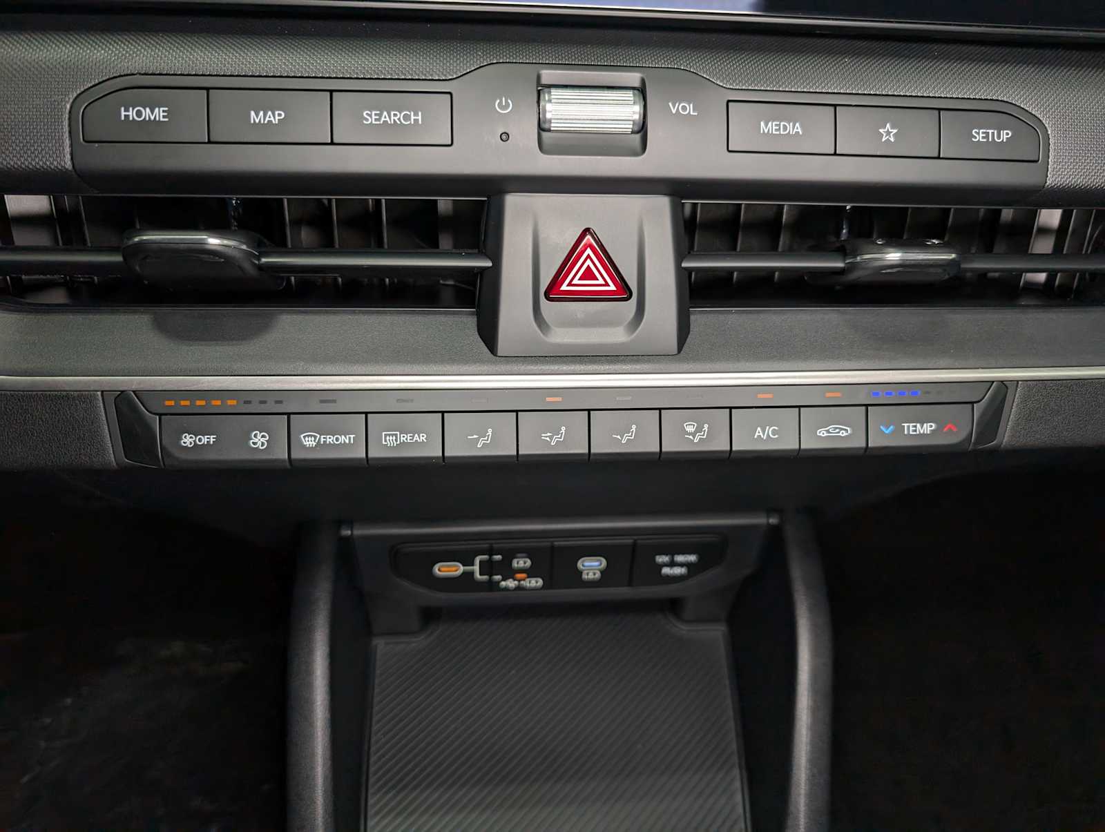 2025 Kia K4 LXS photo 25