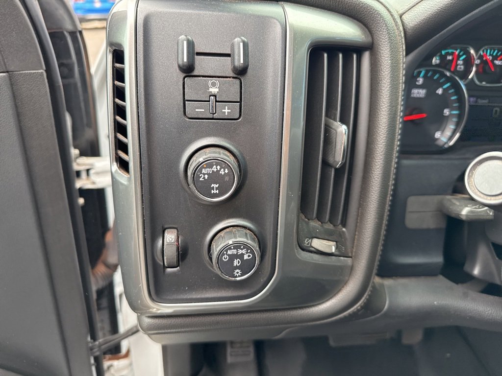 2018 Chevrolet Silverado 1500 LTZ photo 31
