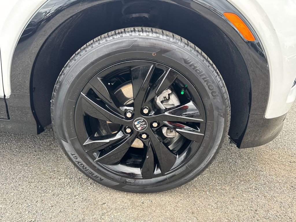 2024 Buick Encore GX Sport Touring photo 11