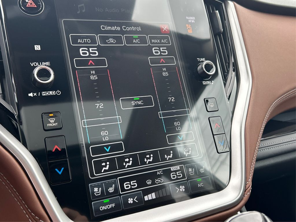 2025 Subaru Outback Touring XT photo 30