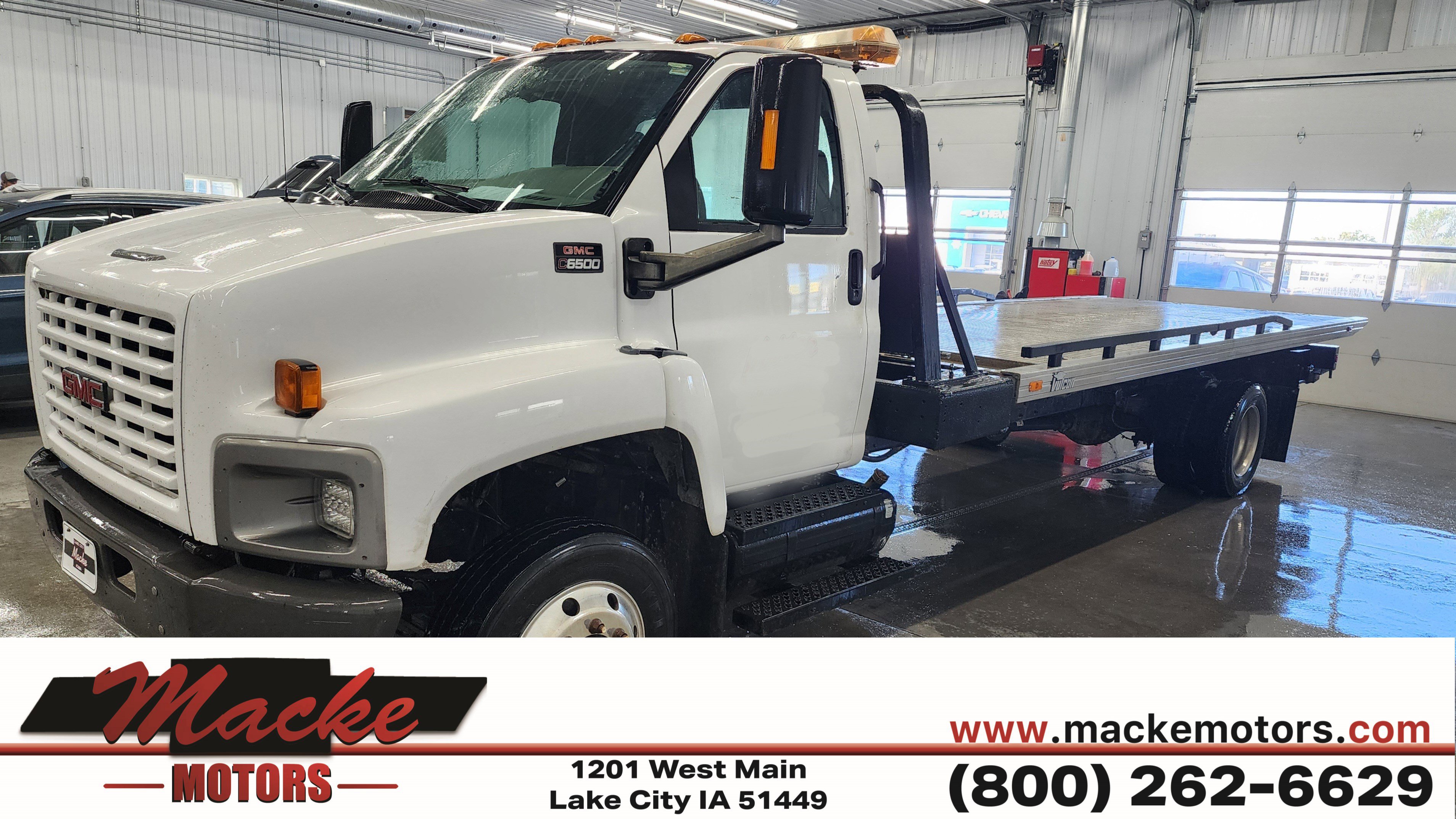 2007 GMC C6500's photo