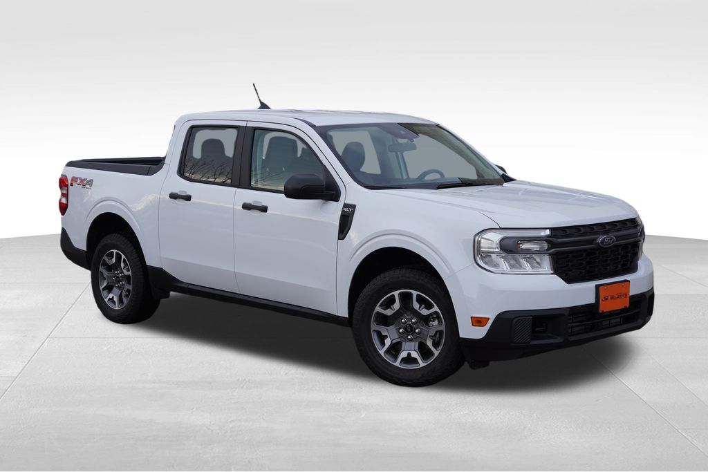 2024 Ford Maverick XLT's photo