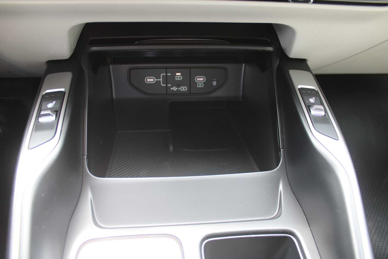 2025 Kia Sorento Hybrid EX photo 36