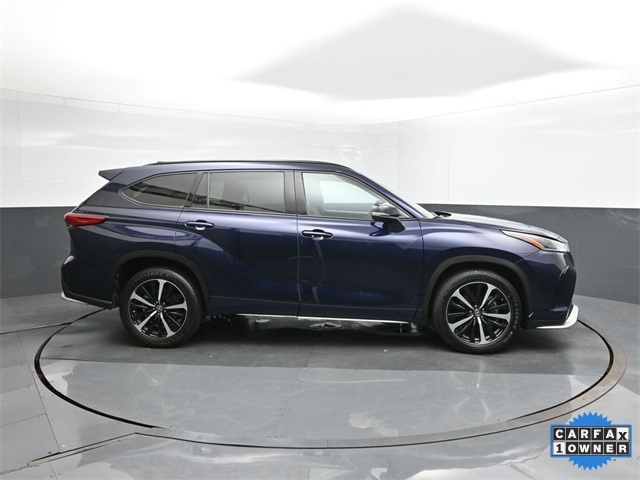 2021 Toyota Highlander XSE photo 25