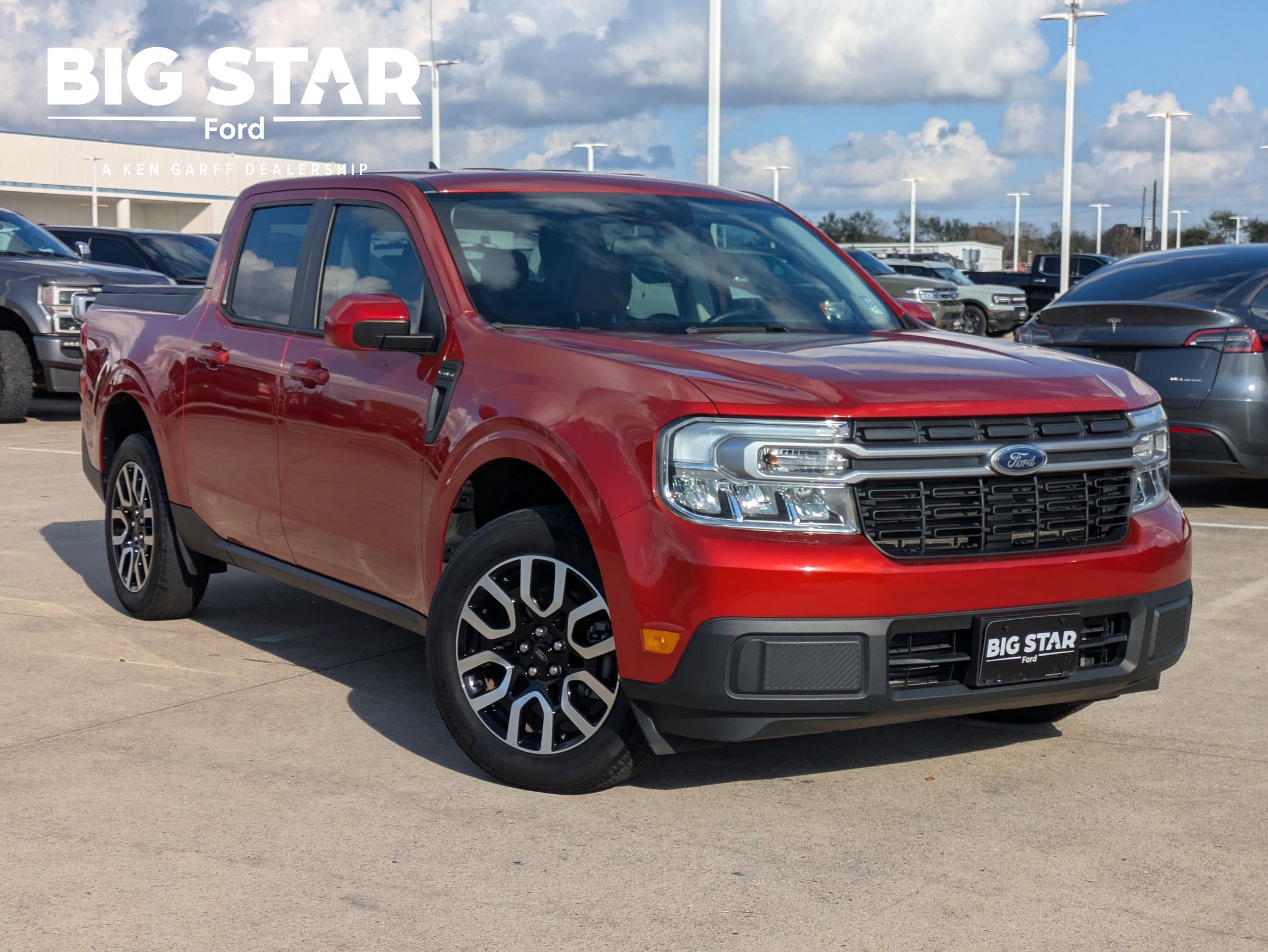 2023 Ford Maverick Lariat