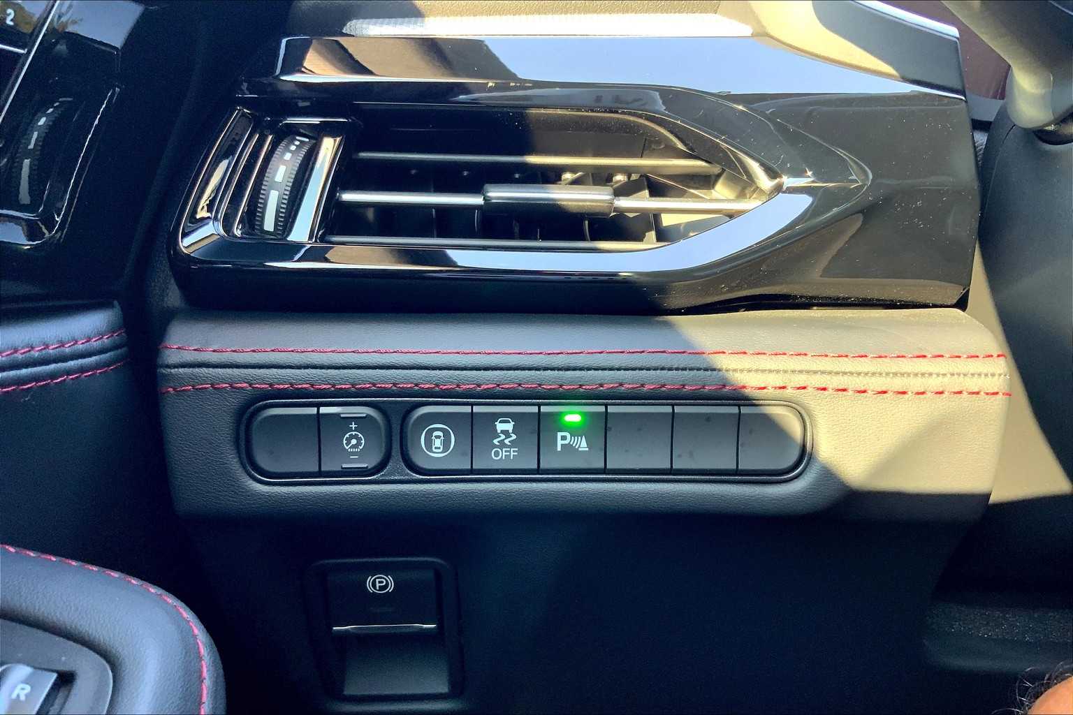 2023 Acura MDX SH-AWD A-Spec photo 30