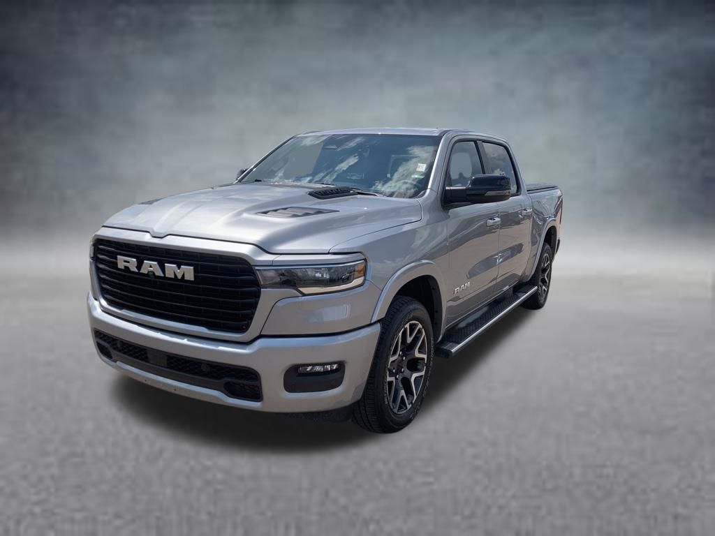 2025 Ram 1500 Laramie photo 3