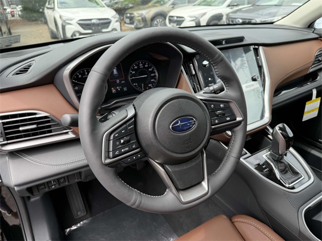 2025 Subaru Outback Touring XT photo 2