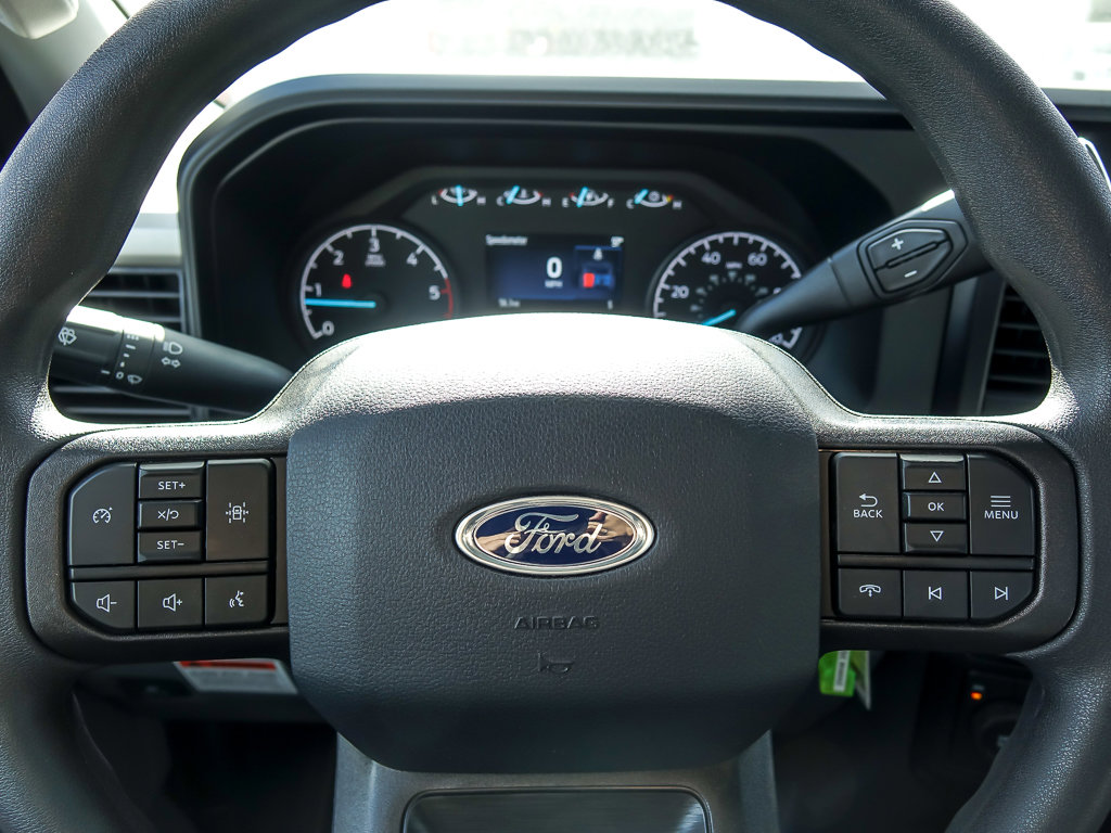 2025 FORD F-350 - Image 12