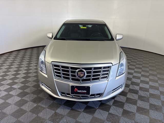Used 2014 Cadillac XTS Luxury Collection with VIN 2G61N5S34E9284176 for sale in Shakopee, Minnesota