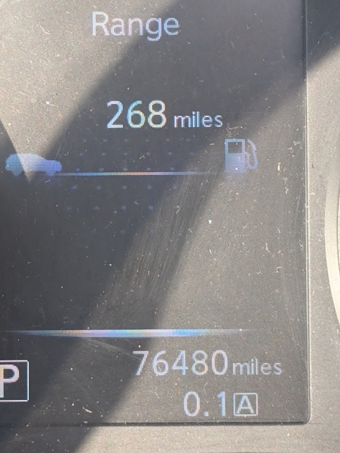 2016 Nissan Rogue SV photo 8