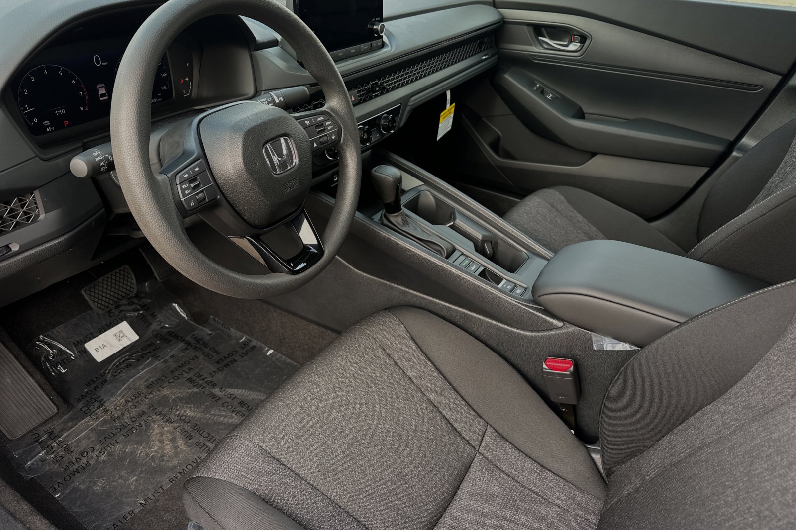 2025 Honda Accord LX photo 8