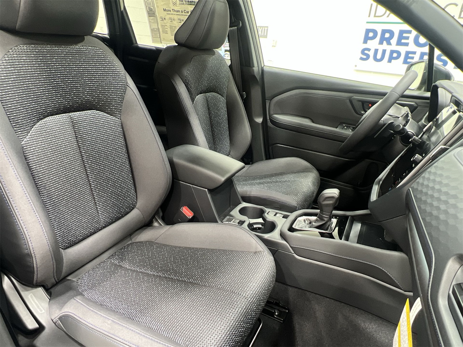 2025 Subaru Forester Premium photo 24