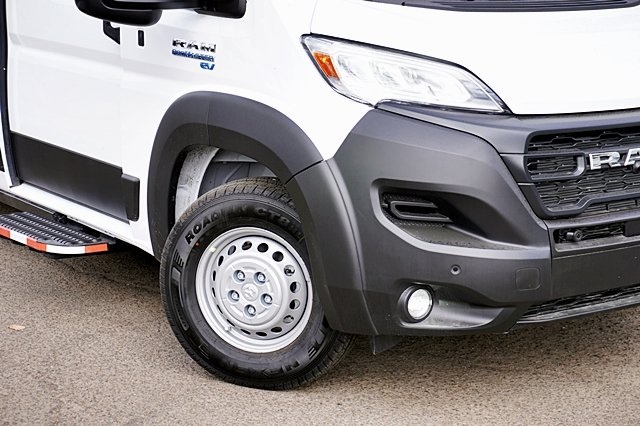 2024 Ram ProMaster 3500 photo 3
