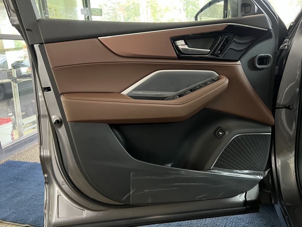 2026 Acura MDX Technology SH-AWD photo 10