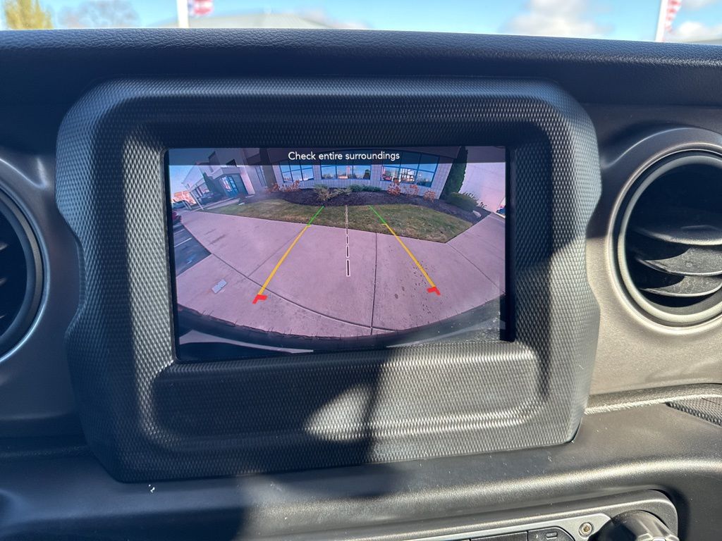 2021 Jeep Wrangler Unlimited Sport S photo 3