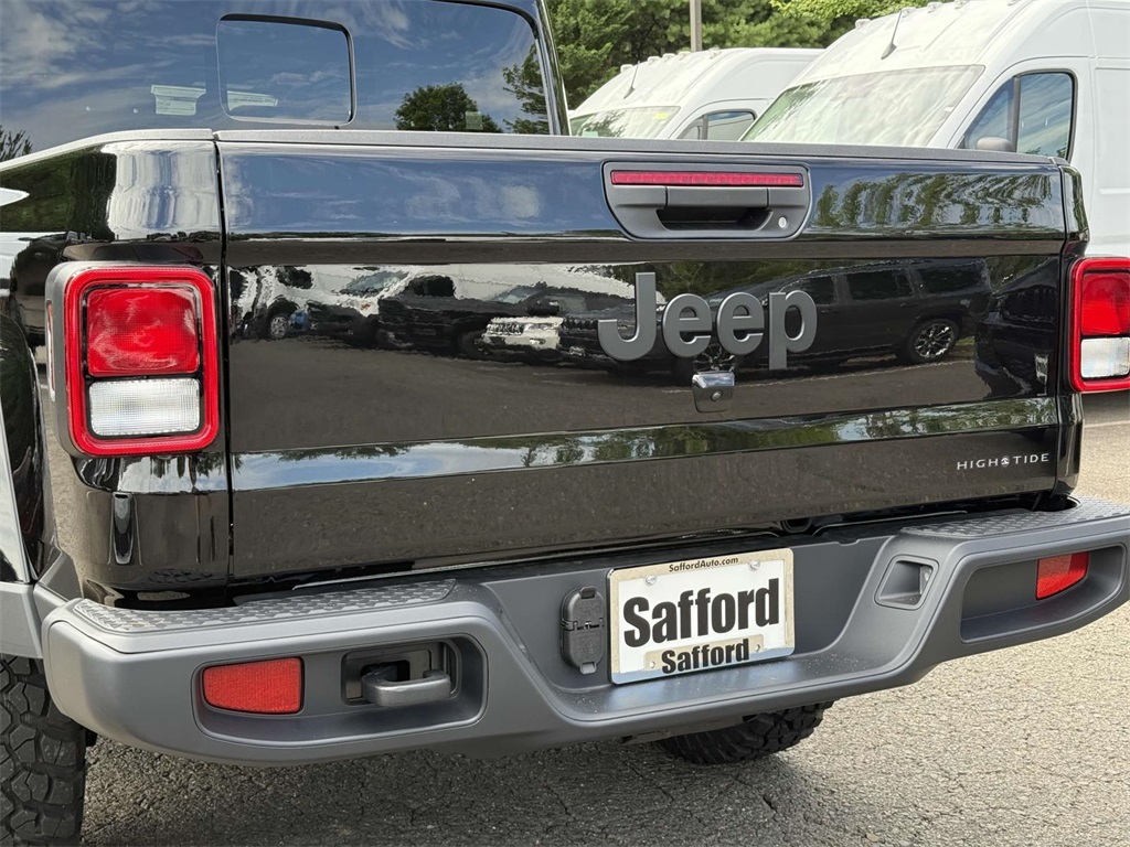 2025 Jeep Gladiator Sport photo 10