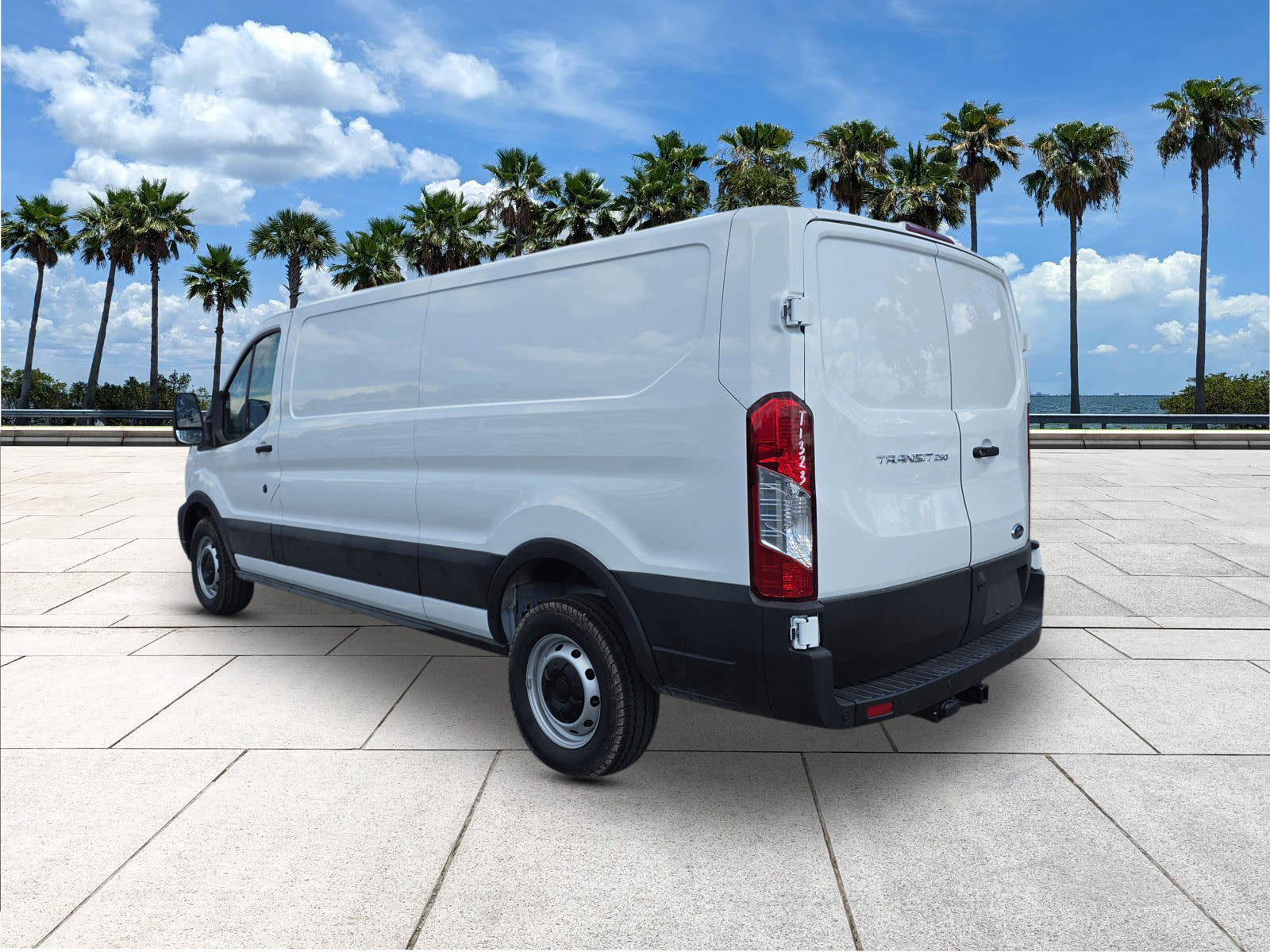 2025 Ford Transit Cargo Van photo 4