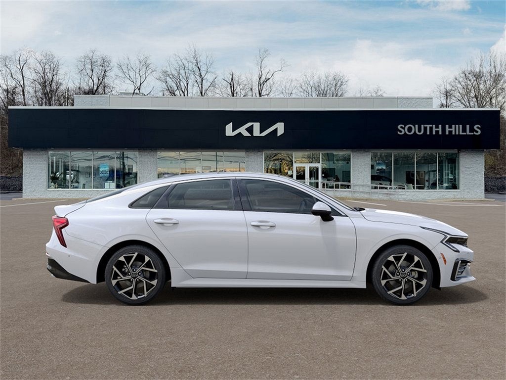 2025 Kia K5 EX photo 6