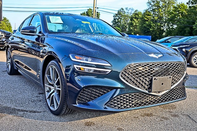 2023 Genesis G70 2.0T photo 4