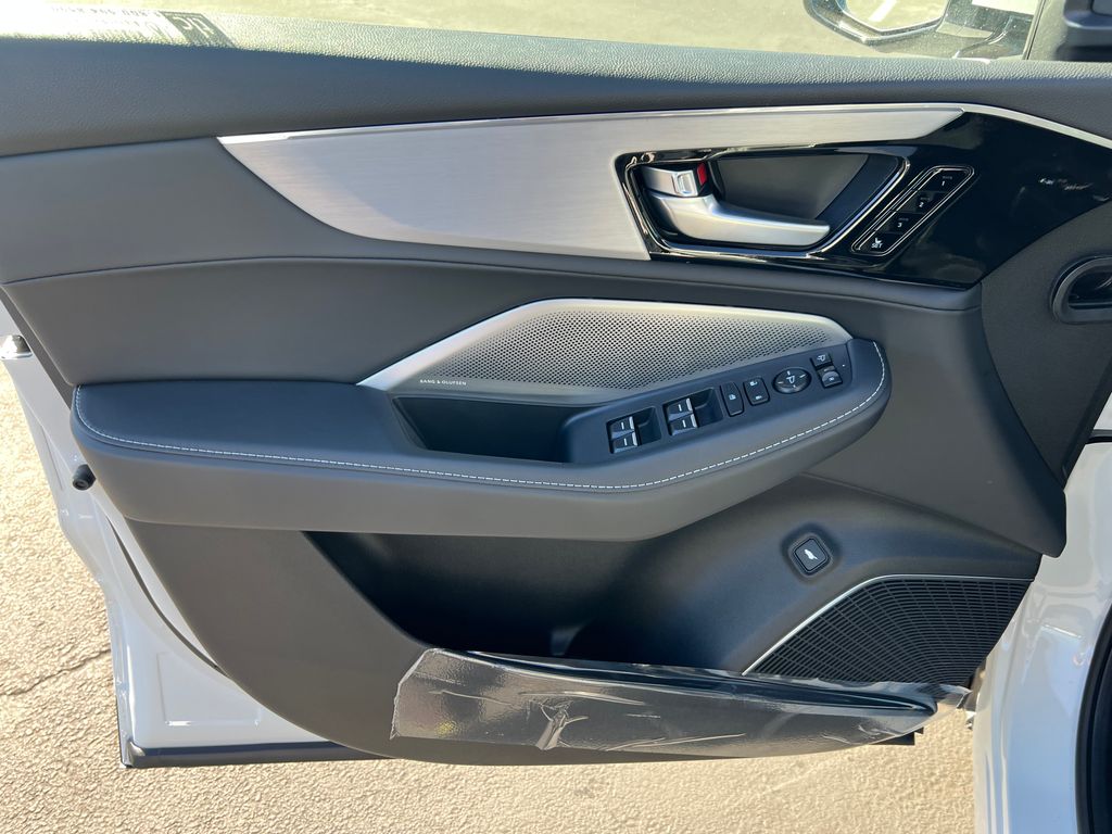 2025 Acura MDX Technology photo 11