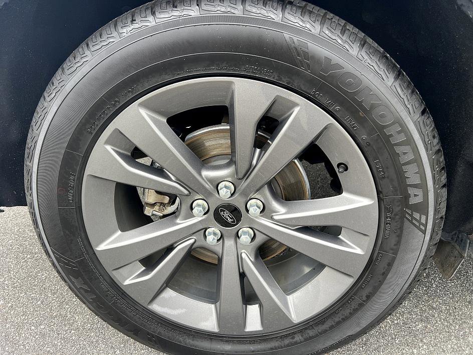 2021 Ford Explorer XLT photo 8