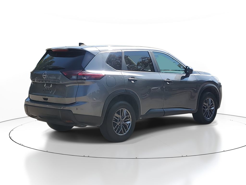 2024 Nissan Rogue S photo 4