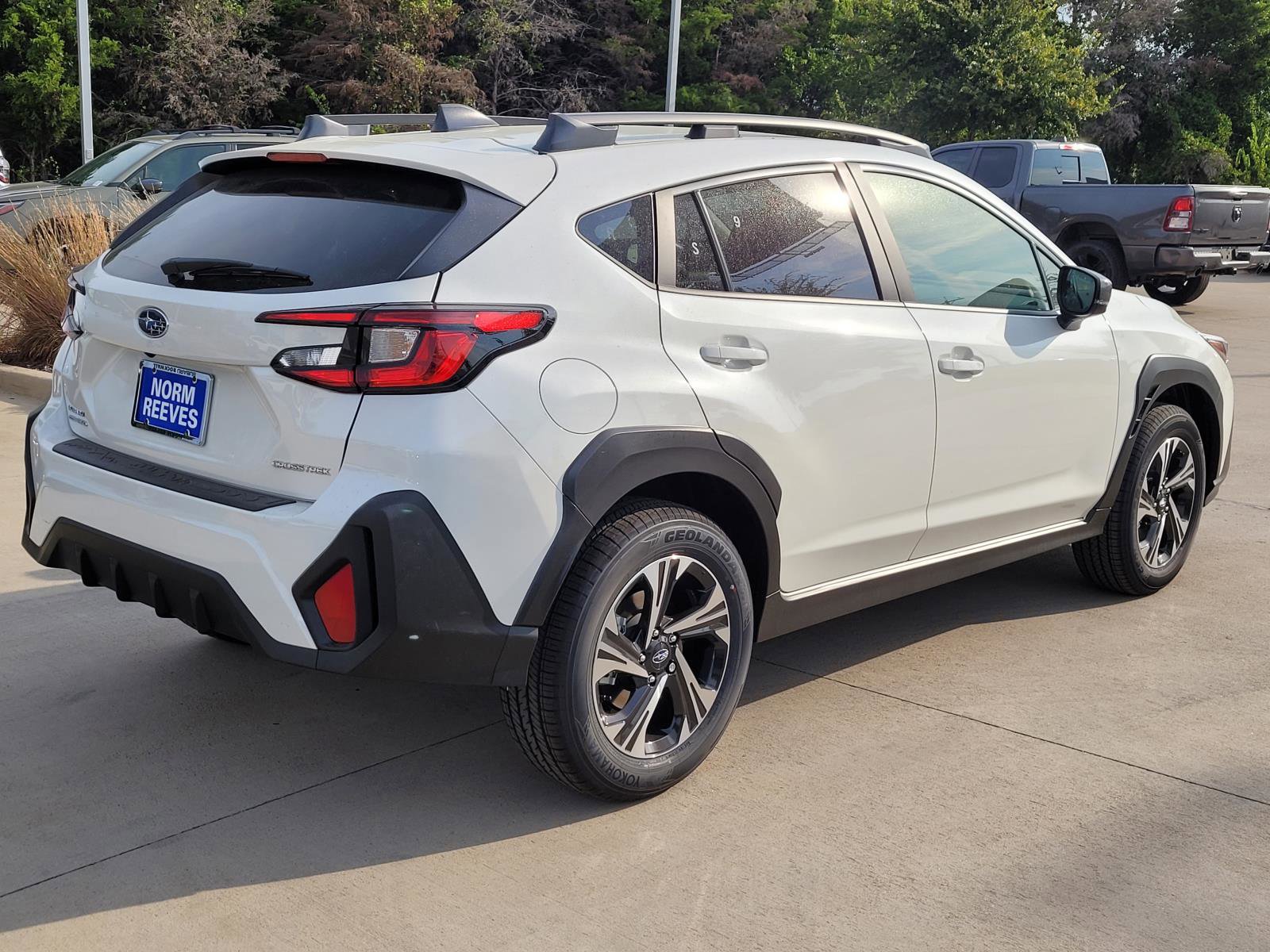 2025 Subaru Crosstrek Premium photo 14
