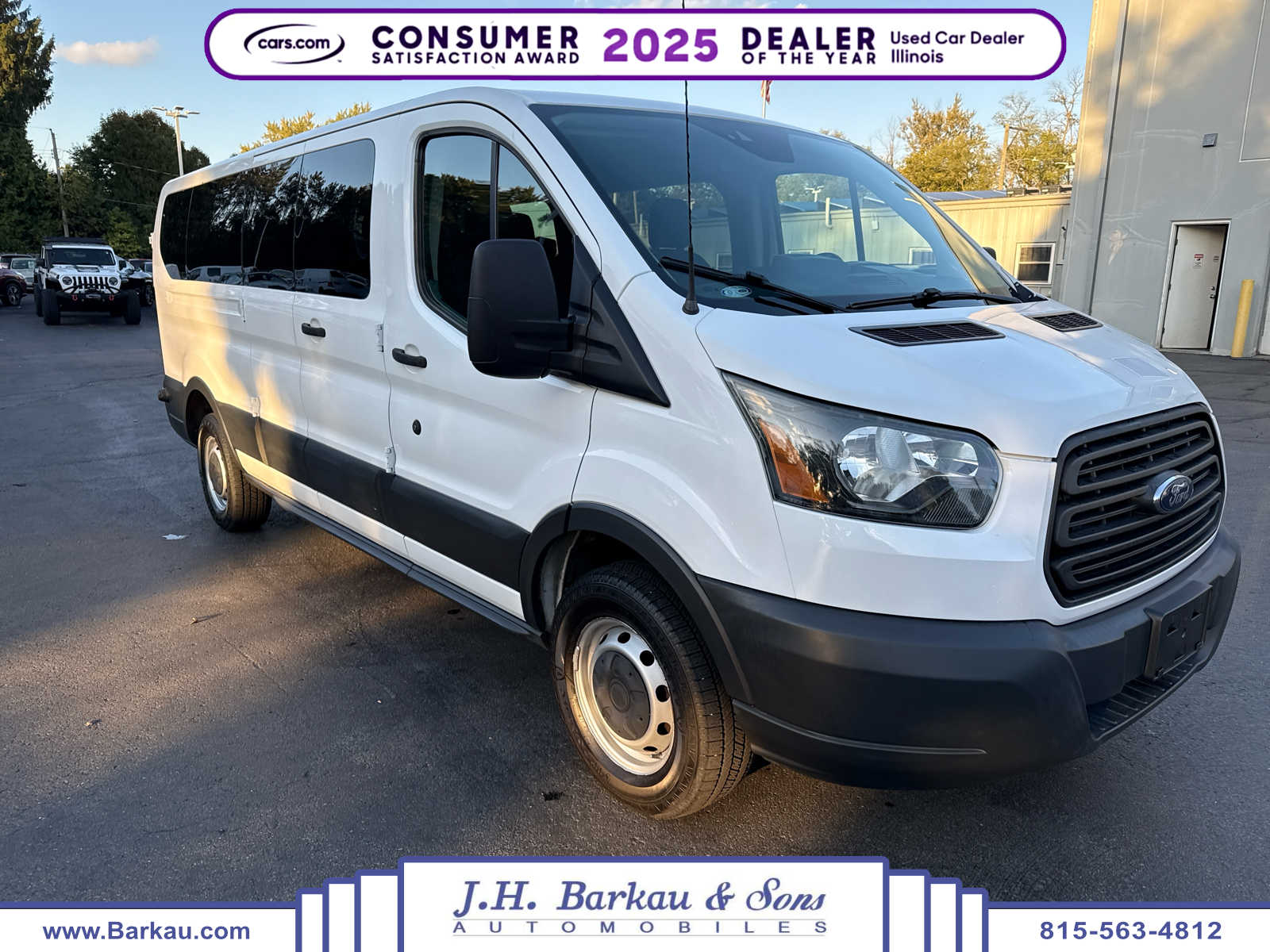 2016 Ford Transit XL's photo