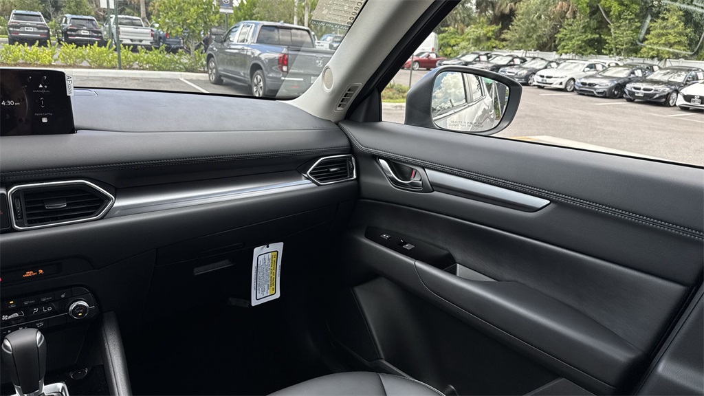 2025 Mazda CX-5 2.5 Select photo 15