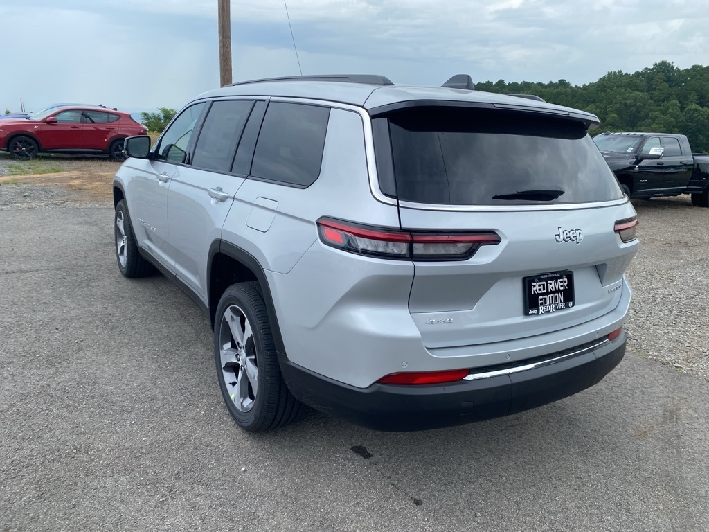 2025 Jeep Grand Cherokee Limited photo 7