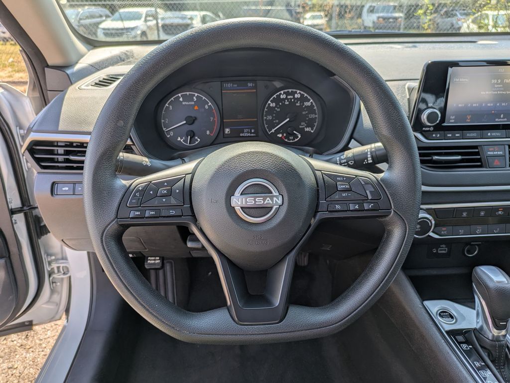 2024 Nissan Altima 2.5 S photo 15