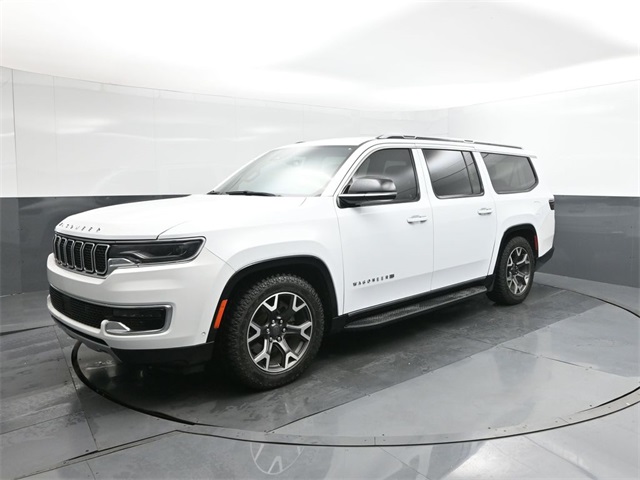 2023 Jeep Wagoneer L Series III's photo