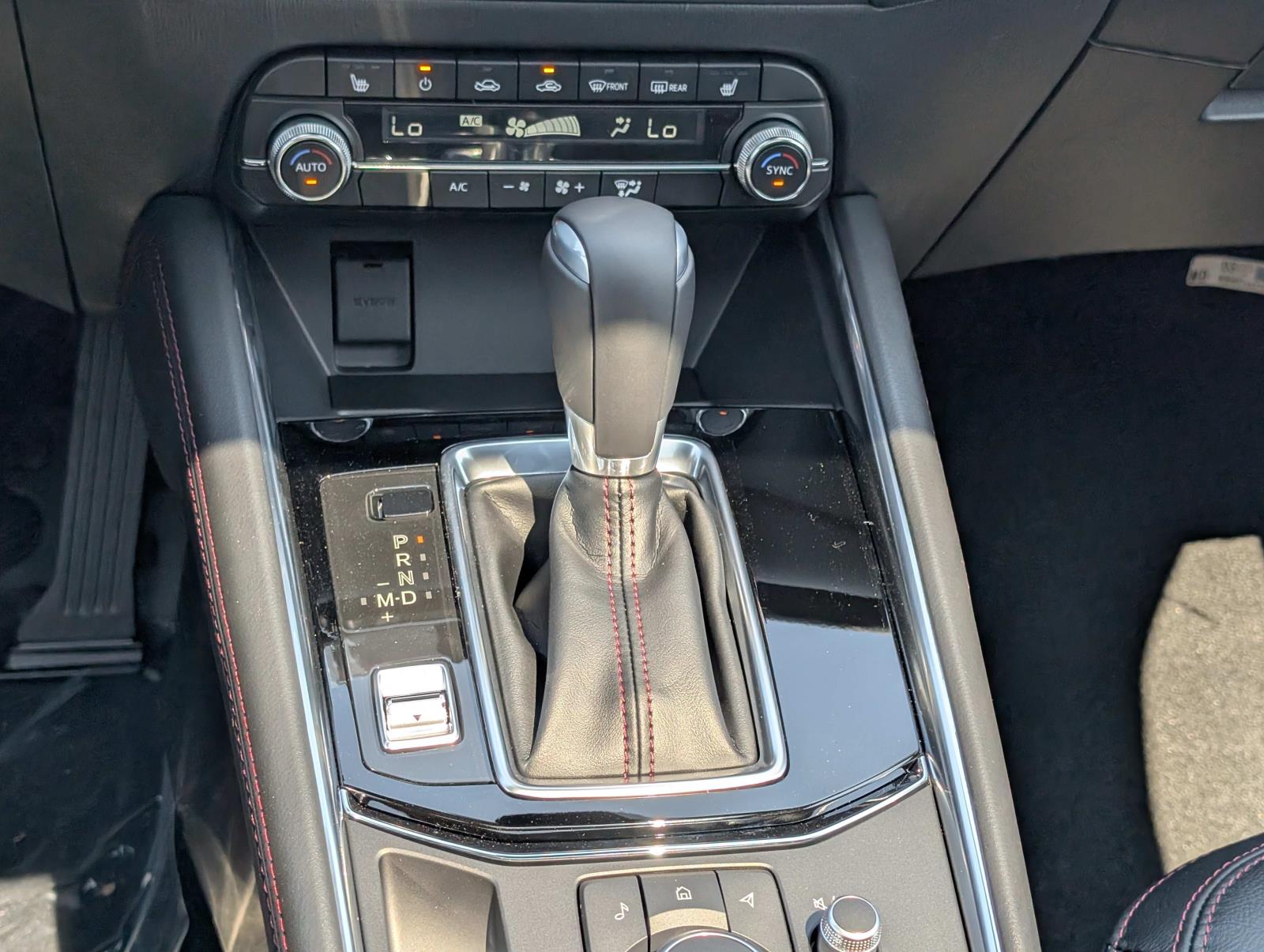 2025 Mazda CX-5 2.5 S Carbon photo 2