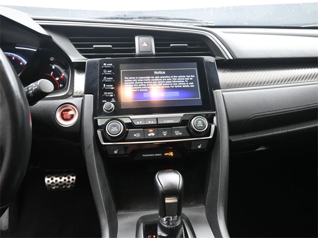 2019 Honda Civic Sport Touring photo 4