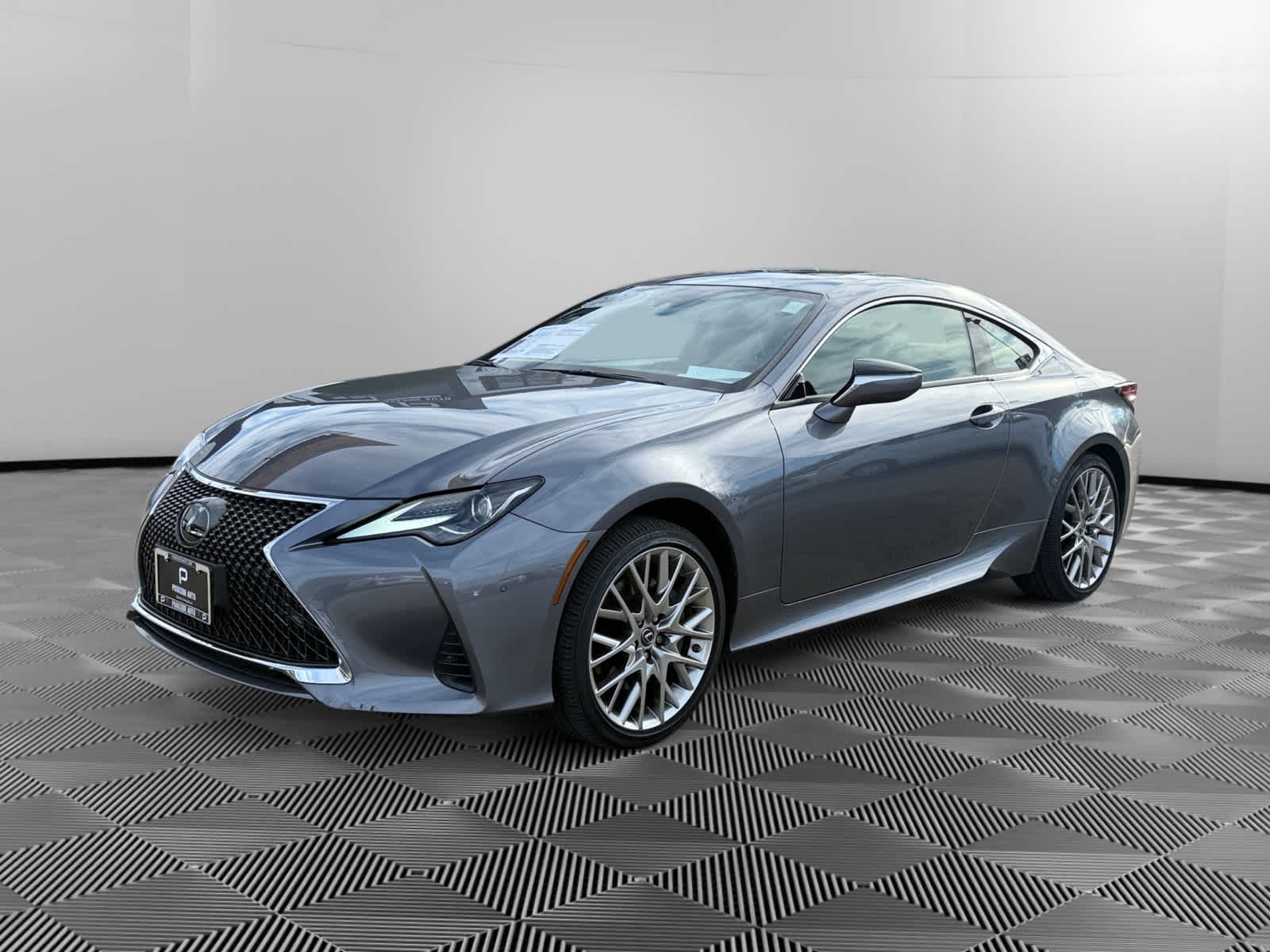 2020 Lexus RC Base's photo