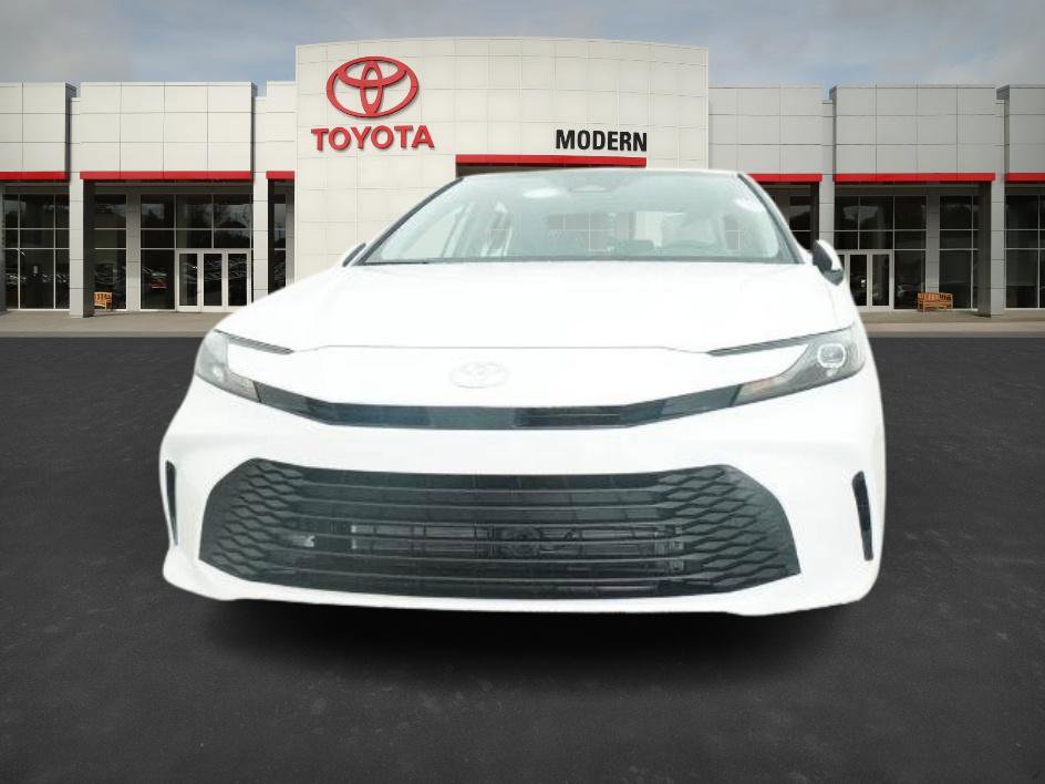 2025 Toyota Camry LE photo 18