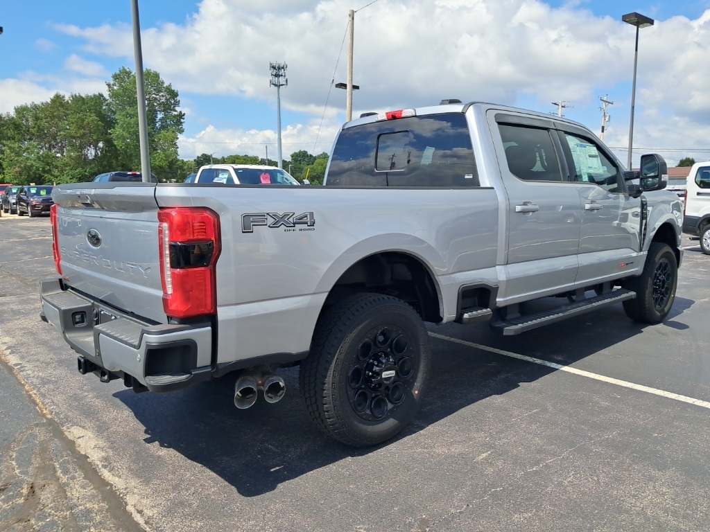 2024 Ford F-350 Lariat photo 4