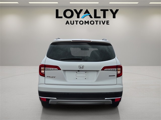 2022 Honda Pilot Touring photo 4