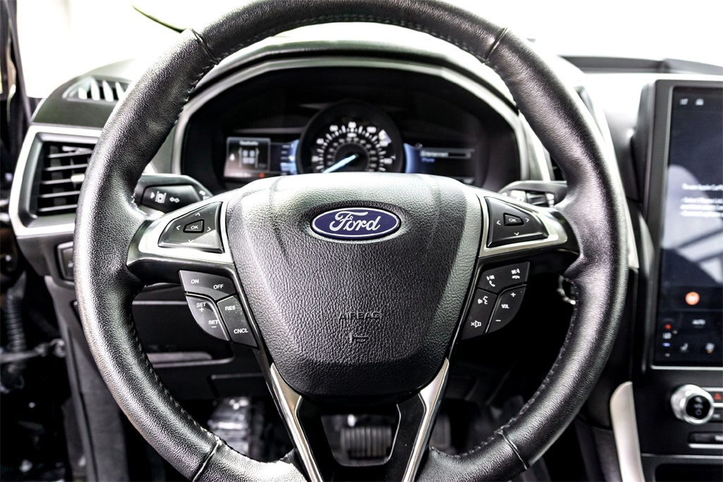 2024 Ford Edge SEL photo 14